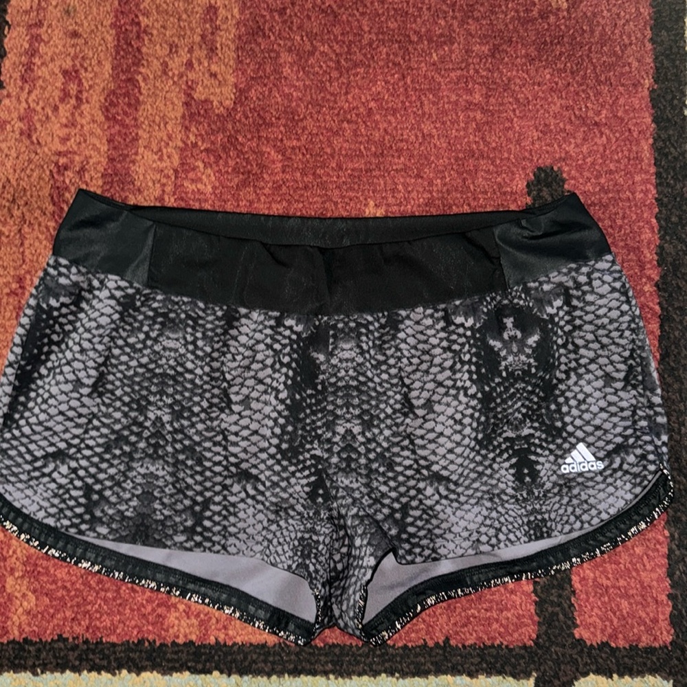 Women’s Adidas Supernova Snakeskin Print Lined Running Shorts